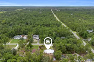 17 Burton Rd, Southport, NC 28461 - Photo 32