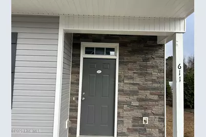 611 Windsurfing Lane, Sneads Ferry, NC 28460 - Photo 2