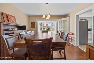 1307 N Respess Street, Washington, NC 27889 - Photo 8