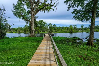 210 Gangplank Road, New Bern, NC 28562 - Photo 8