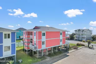 1068 Ocean Blvd W, Holden Beach, NC 28462 - Photo 20
