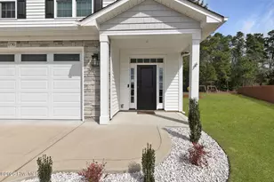 1730 Veranda Ct, Aberdeen, NC 28315 - Photo 2