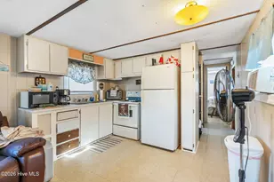 484 Little Kinston Rd, Surf City, NC 28445 - Photo 16