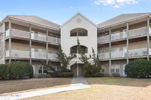 200 Lighthouse Ln, Cedar Point, NC 28584 - Photo 2