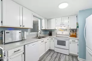 132 NE 32nd St, Oak Island, NC 28465 - Photo 12