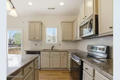 308 Chamberlain Drive, Clayton, NC 27527 - Photo 6