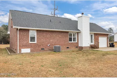 38 Hallmark Drive, Spring Lake, NC 28390 - Photo 32