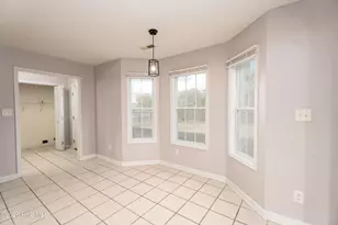 102 Newhan Ln, Jacksonville, NC 28546 - Photo 4