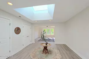244 Shoreline Dr, New Bern, NC 28562 - Photo 10