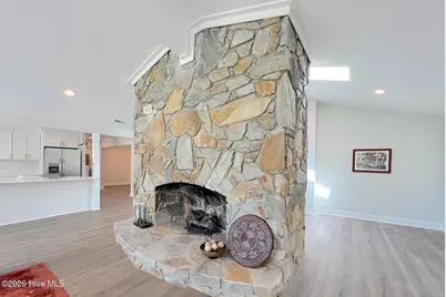 244 Shoreline Drive, New Bern, NC 28562 - Photo 8