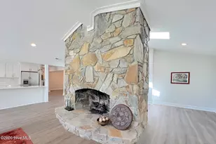 244 Shoreline Dr, New Bern, NC 28562 - Photo 8