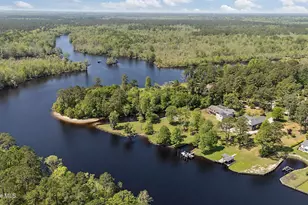 244 Shoreline Dr, New Bern, NC 28562 - Photo 2