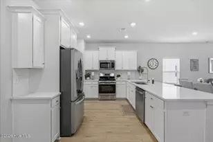 8675 Baton Rouge Ave NW, Calabash, NC 28467 - Photo 16