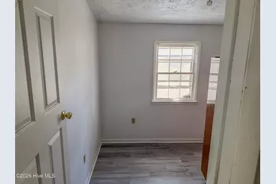 575 Veterans Road, Saint Pauls, NC 28384 - Photo 20