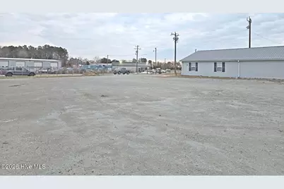 163 W Pine Street, New Bern, NC 28560 - Photo 1
