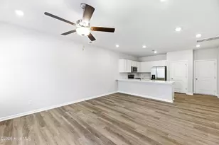 596 Sandy Holw Dr, Jacksonville, NC 28540 - Photo 6