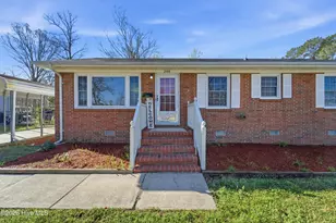 208 Puller Dr, Jacksonville, NC 28540 - Photo 36