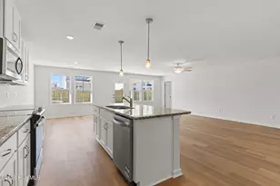 770 Pelican Cv Wy SE, Southport, NC 28461 - Photo 18