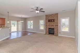 102 E Lake Dr, Goldsboro, NC 27534 - Photo 4