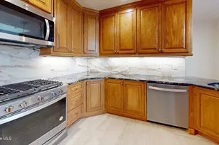 110 Lighthouse Dr, Carolina Beach, NC 28428 - Photo 20