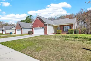 202 Winterlochen Dr, Jacksonville, NC 28540 - Photo 2