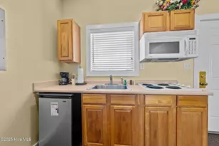 305 South Ave, Oriental, NC 28571 - Photo 14