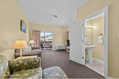 305 South Avenue # 33, Oriental, NC 28571 - Photo 6