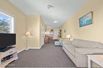 305 South Avenue # 33, Oriental, NC 28571 - Photo 12