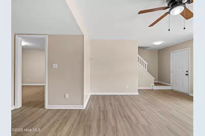 416 Myrtlewood Circle, Jacksonville, NC 28546 - Photo 8