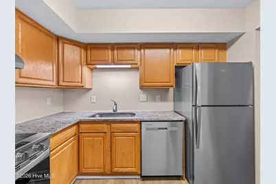 416 Myrtlewood Circle, Jacksonville, NC 28546 - Photo 16