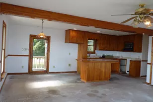 210 Shore Rd, Newport, NC 28570 - Photo 10