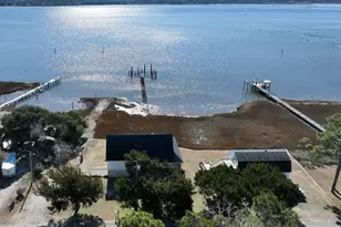 210 Shore Rd, Newport, NC 28570 - Photo 4