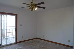 210 Shore Rd, Newport, NC 28570 - Photo 20