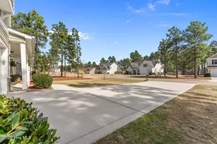 4040 Irwin Dr, Aberdeen, NC 28315 - Photo 42