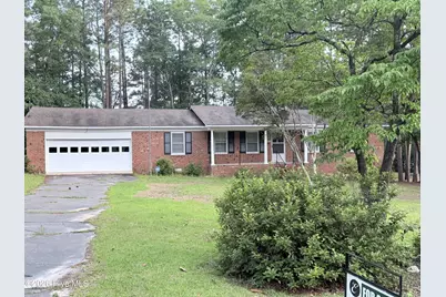 185 Bronwyn Street, Southern Pines, NC 28387 - Photo 2