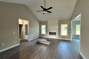 3770 Chatsworth Dr, La Grange, NC 28551 - Photo 4