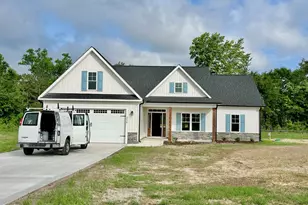 3770 Chatsworth Dr, La Grange, NC 28551 - Photo 10