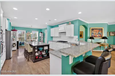 631 Lyrebird Avenue, Wilmington, NC 28412 - Photo 2