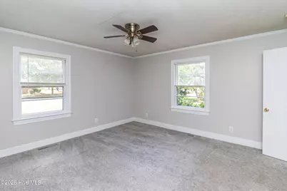 620 S Caswell Street, La Grange, NC 28551 - Photo 14