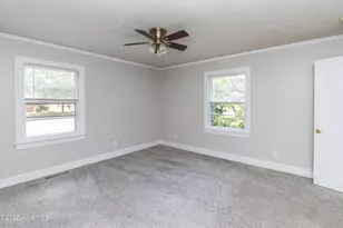 620 S Caswell St, La Grange, NC 28551 - Photo 14