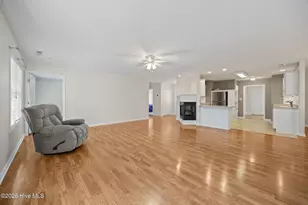 404 Jasmine N, Swansboro, NC 28584 - Photo 12
