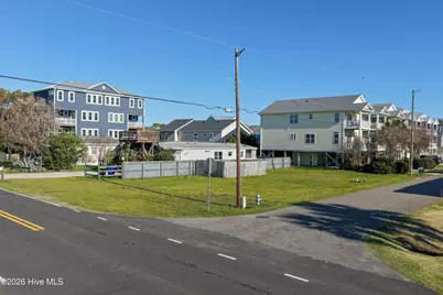 300 Ocean Boulevard, Carolina Beach, NC 28428 - Photo 8