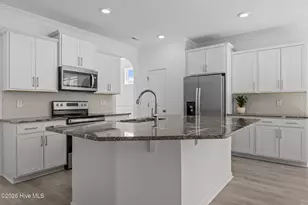 158 Woodsrun St, Raeford, NC 28376 - Photo 6