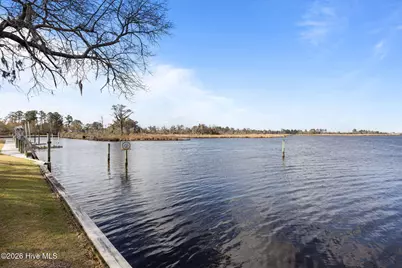 19 Batts Hill Road, New Bern, NC 28562 - Photo 6