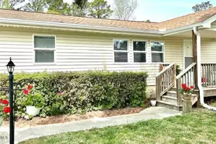 200 1st St, Hampstead, NC 28443 - Photo 2