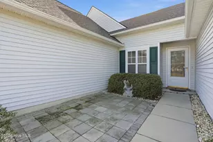 665 NW Meadowbrook Ln NW, Calabash, NC 28467 - Photo 4