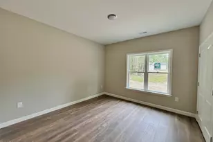 1703 Walnut Run Dr, Deep Run, NC 28525 - Photo 6