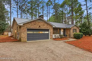 5 Birdie Dr, Whispering Pines, NC 28327 - Photo 4