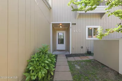 165 Quarterdeck, New Bern, NC 28562 - Photo 2