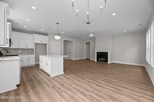 2012 Brighton Dr, New Bern, NC 28562 - Photo 10